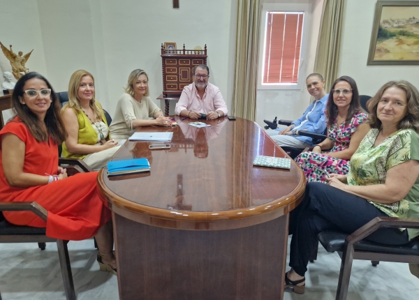 Ayuntamiento y asociación Aspaym colaboran para i...